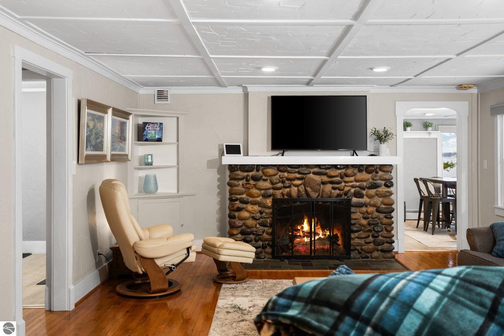 Image 25 of property listing at 7787 East Shore Road, Traverse City, MI 49686