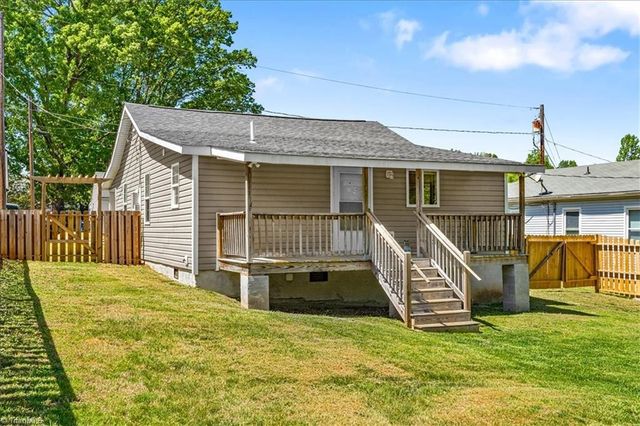 903 Norman Street, Reidsville, NC 27320