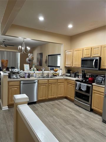 8428 SANDY BEACH STREET, Tampa, FL 33634
