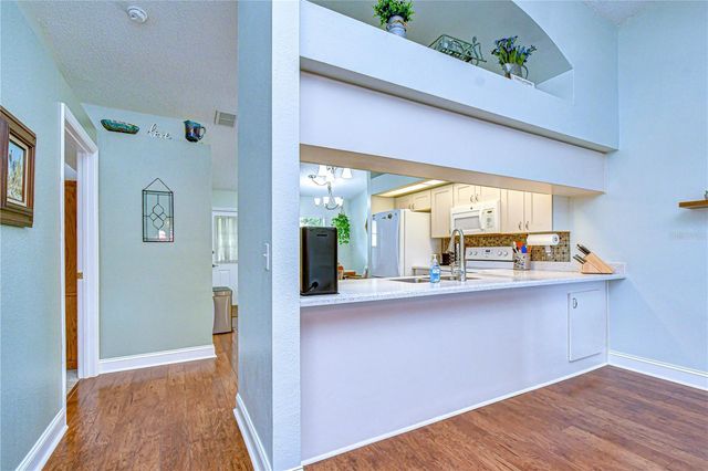 38237 EUCALYPTUS DRIVE, Zephyrhills, FL 33542