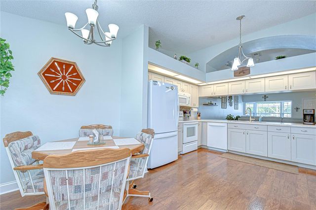 38237 EUCALYPTUS DRIVE, Zephyrhills, FL 33542