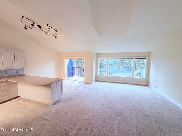 10861 N Canterbury CV, APT 3, Hayden, ID 83835