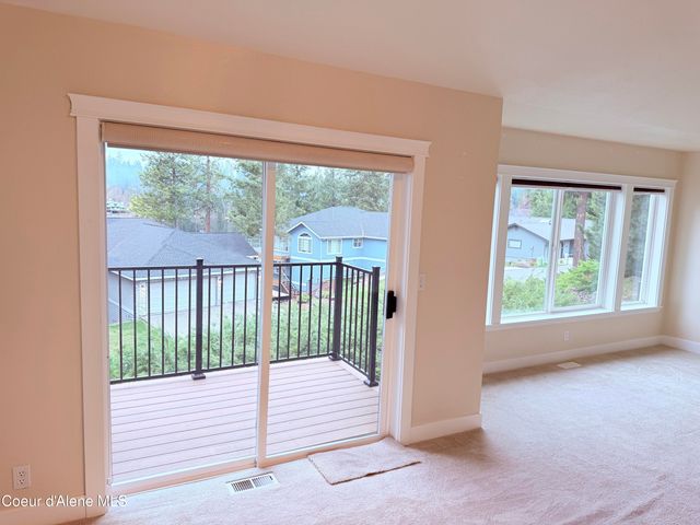 10861 N Canterbury CV, APT 3, Hayden, ID 83835