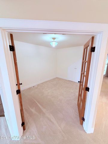 10861 N Canterbury CV, APT 3, Hayden, ID 83835