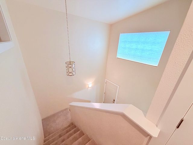 10861 N Canterbury CV, APT 3, Hayden, ID 83835