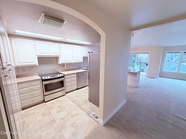 10861 N Canterbury CV, APT 3, Hayden, ID 83835