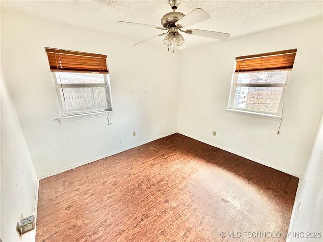 1006 NW 6th Street, Stigler, OK 74462