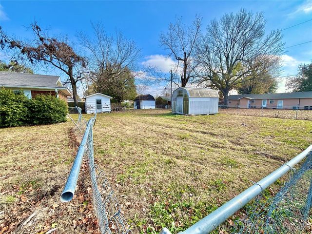 1006 NW 6th Street, Stigler, OK 74462