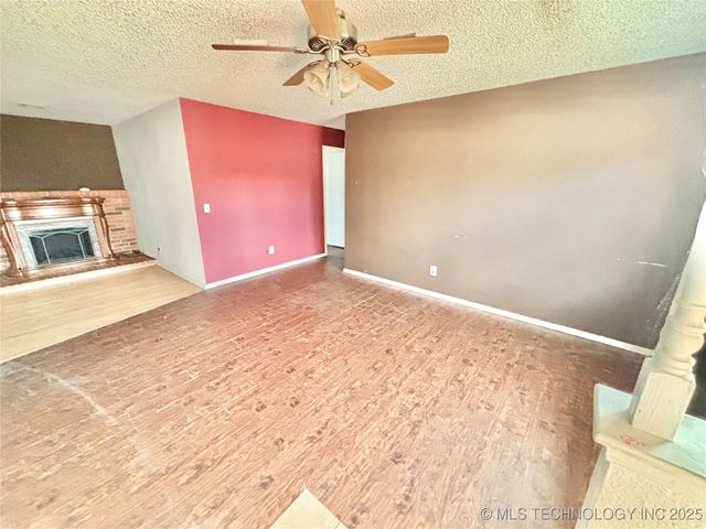 1006 NW 6th Street, Stigler, OK 74462