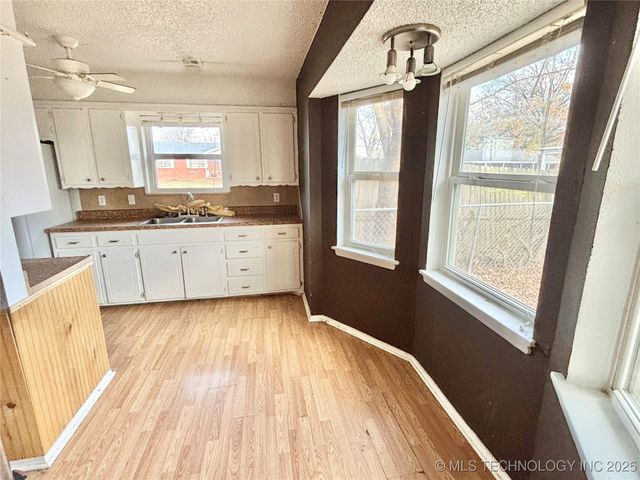 1006 NW 6th Street, Stigler, OK 74462