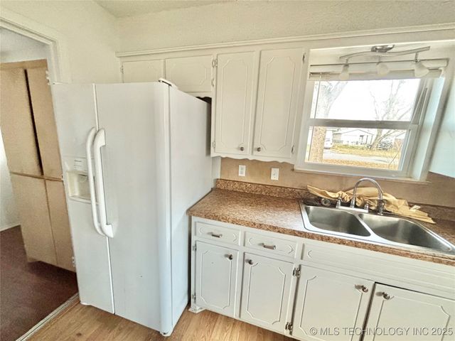 1006 NW 6th Street, Stigler, OK 74462