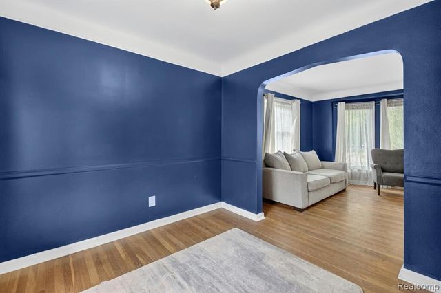 15006 Philomene Boulevard, Allen Park, MI 48101
