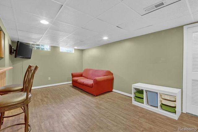 15006 Philomene Boulevard, Allen Park, MI 48101