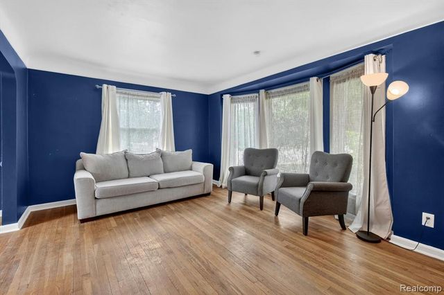 15006 Philomene Boulevard, Allen Park, MI 48101