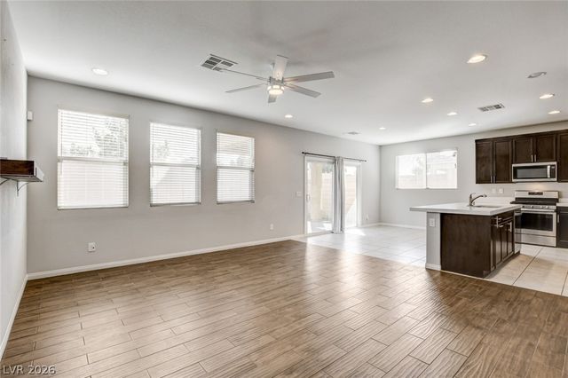 19 Moon Ranch Avenue, North Las Vegas, NV 89031