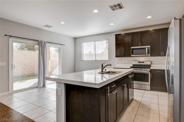 19 Moon Ranch Avenue, North Las Vegas, NV 89031