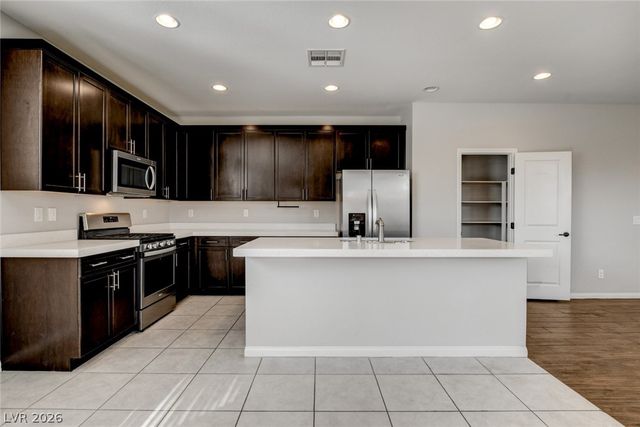 19 Moon Ranch Avenue, North Las Vegas, NV 89031