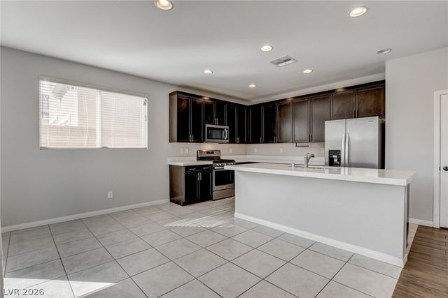 19 Moon Ranch Avenue, North Las Vegas, NV 89031