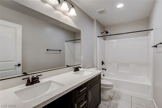 19 Moon Ranch Avenue, North Las Vegas, NV 89031