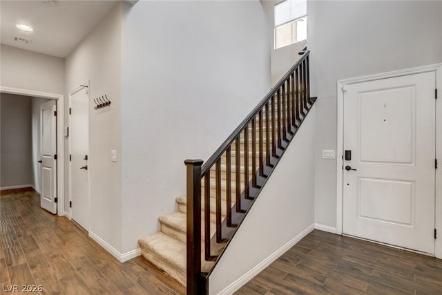 19 Moon Ranch Avenue, North Las Vegas, NV 89031