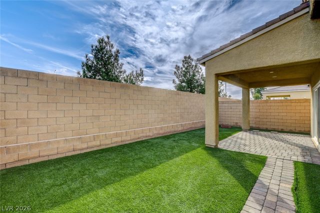 19 Moon Ranch Avenue, North Las Vegas, NV 89031