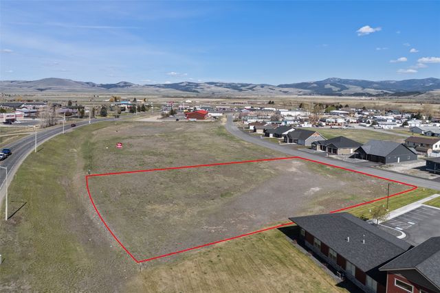 901 Sagebrush Lane, Deer Lodge, MT 59722