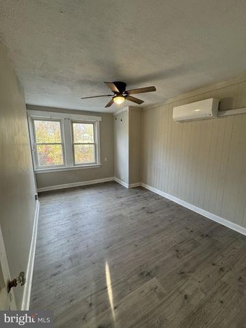 1718 14TH ST, Wilmington, DE 19806