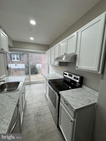 1718 14TH ST, Wilmington, DE 19806