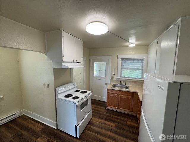 820 E 2nd Street, Port Angeles, WA 98362