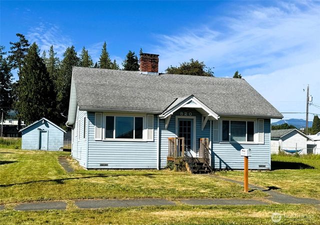 820 E 2nd Street, Port Angeles, WA 98362