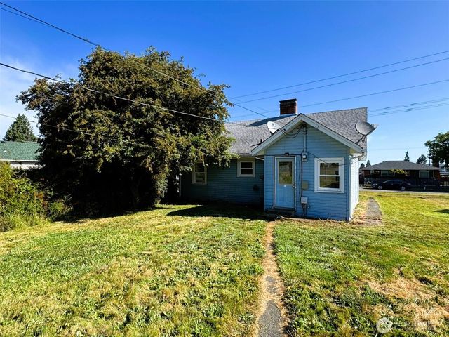 820 E 2nd Street, Port Angeles, WA 98362