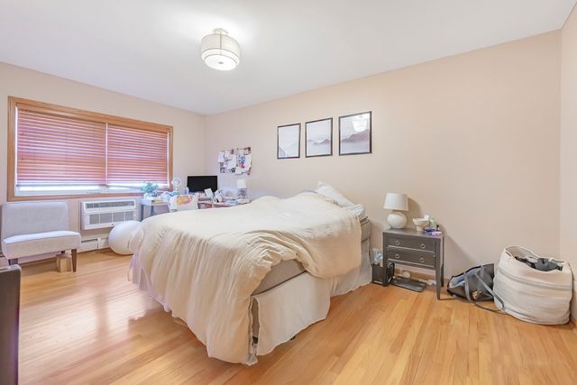 2033 Sherman Avenue 507, Evanston, IL 60201