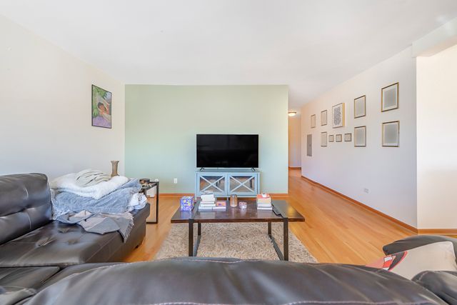 2033 Sherman Avenue 507, Evanston, IL 60201