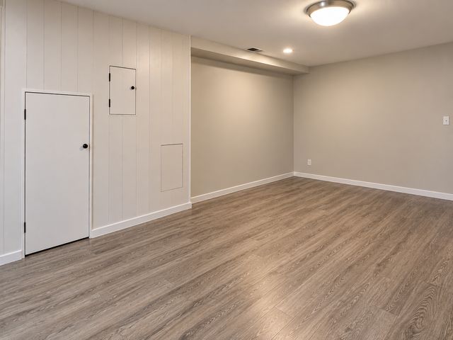 1410 Jordan Avenue S, Saint Louis Park, MN 55426