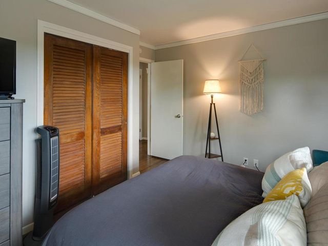 1410 Jordan Avenue S, Saint Louis Park, MN 55426