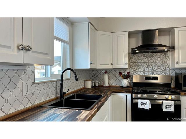 4327 Sage St, Pueblo, CO 81005