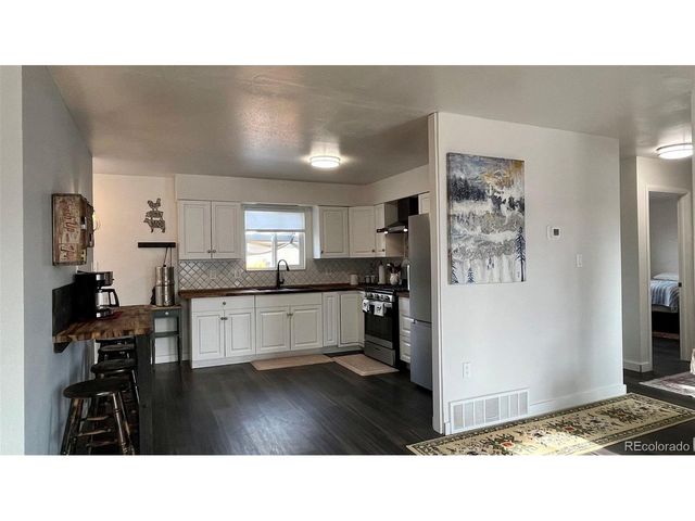 4327 Sage St, Pueblo, CO 81005