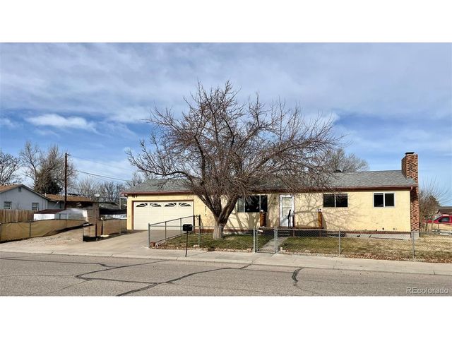 4327 Sage St, Pueblo, CO 81005