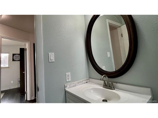 4327 Sage St, Pueblo, CO 81005