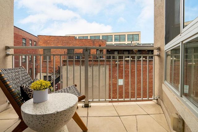 845 N High Street, 203, Columbus, OH 43215