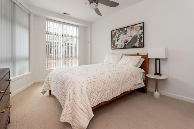 845 N High Street, 203, Columbus, OH 43215