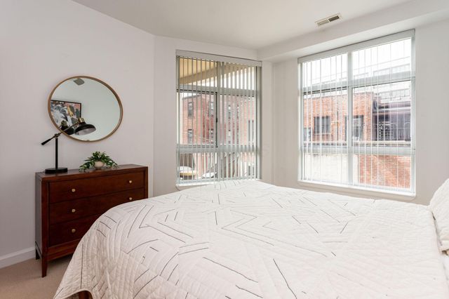 845 N High Street, 203, Columbus, OH 43215