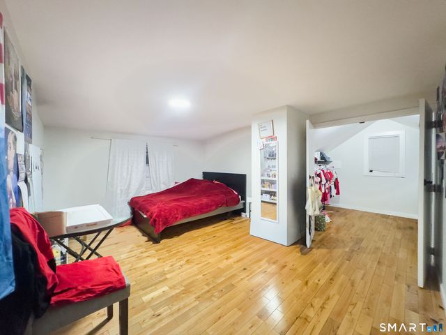 445 Strong Street, East Haven, CT 06512