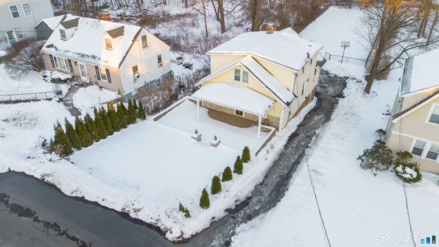 445 Strong Street, East Haven, CT 06512