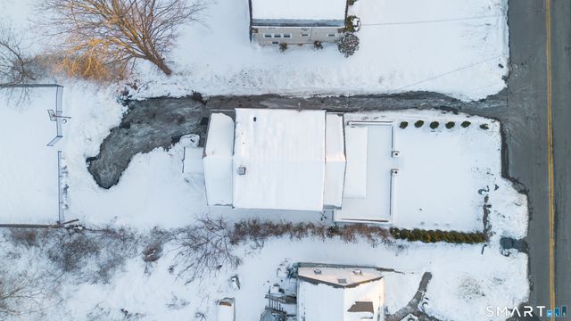 445 Strong Street, East Haven, CT 06512