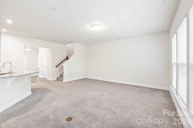 1043 Kalli Drive, Matthews, NC 28104