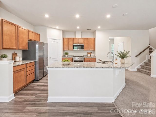 1043 Kalli Drive, Matthews, NC 28104