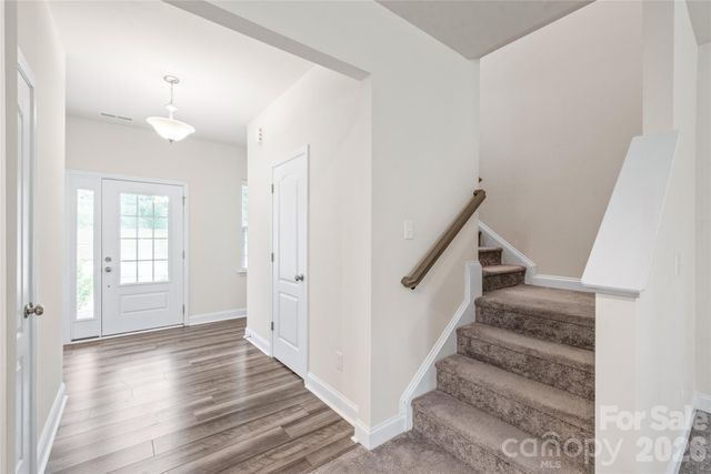 1043 Kalli Drive, Matthews, NC 28104
