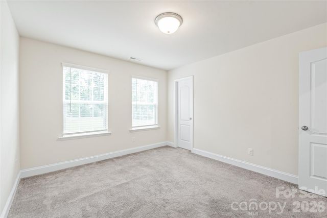 1043 Kalli Drive, Matthews, NC 28104