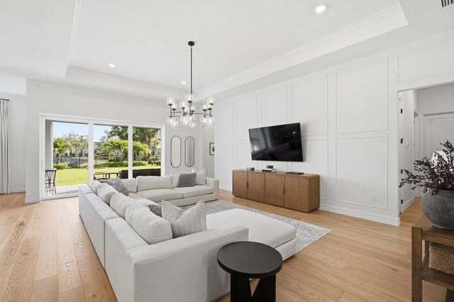 10888 STELLAR Circle, Palm Beach Gardens, FL 33412